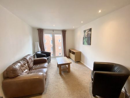 3 Elmira Way, SALFORD - Photo 3