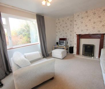 3 bedroom flat to rent - Photo 1