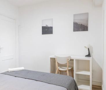 Calle de Emilio Ferrari, Madrid, Community of Madrid 28017 - Photo 3