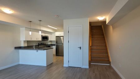 For Lease - 370 Fisher Mills Road Unit# C48, Cambridge, Ontario - Photo 3