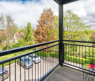 Torrington Park - Photo 5