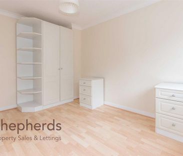 3 bedroom end of terrace house to rent - Photo 4