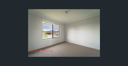 Charming 3-Bedroom Home – Move-In Ready! - Photo 4