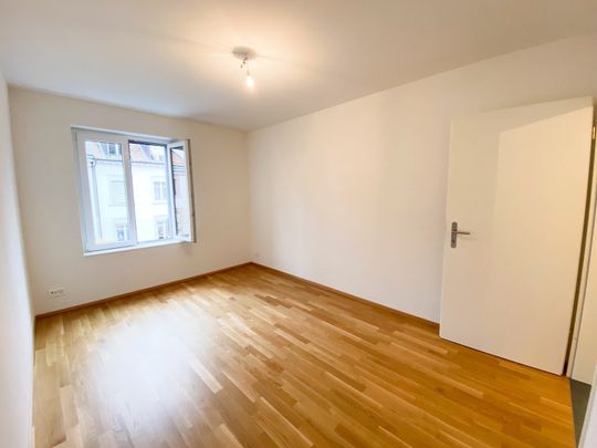 2.5 Zimmer, 60 m², 2. Stock - Photo 1