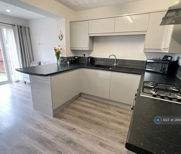 3 bedroom end of terrace house to rent - Photo 5