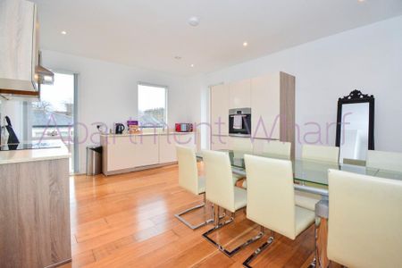 1 bedroom in a flat share to rent - Photo 4