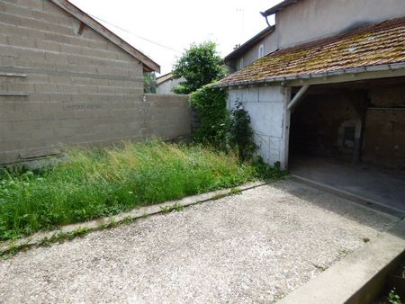 VAUCOULEURS : GRANDE MAISON T4 AVEC TERRASSE ET JARDINET - Photo 4