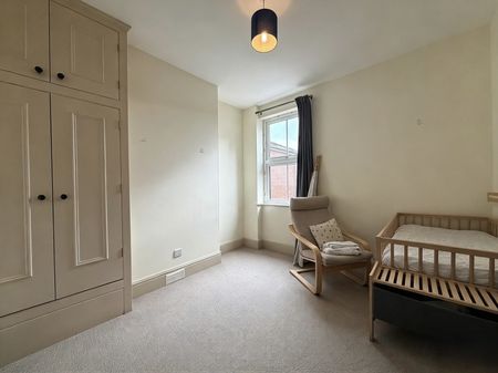 East Grove Road, Exeter - Photo 3