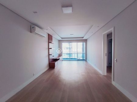 Apartamento com 4 quartos e 115m² para alugar em Itacorubi, Florianópolis. - Photo 3
