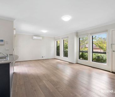 1/19 Bourke Street, RINGWOOD - Photo 1