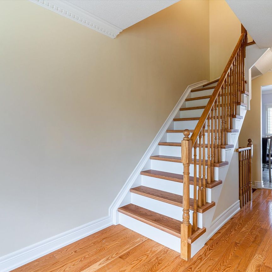 Executive Style Townhome - Photo 1