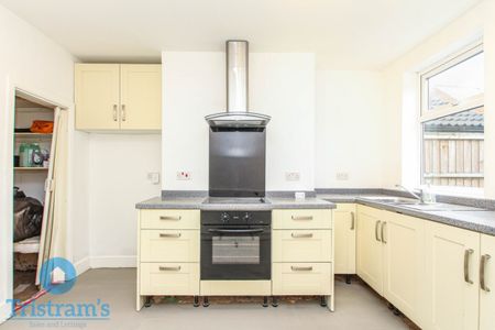 3 bed Mid Terraced House for Rent - Photo 5