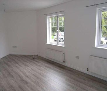 Standish Street, Bridgwater, Somerset, TA6 - Photo 2