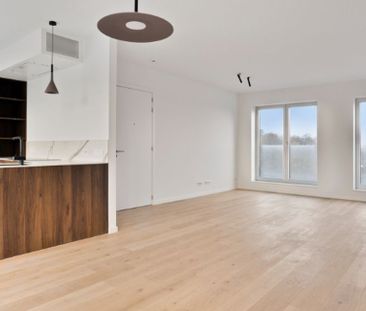 Appartement te huur in Eeklo voor € 1.100 met 2 slaapkamers - Photo 2