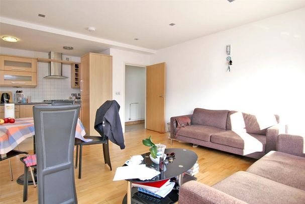 3 bedroom apartment to rent - Photo 1