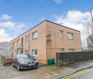 St Michaels Court, Wood Road, Treforest - Photo 3