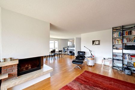21/2-ROOM ATTIC APARTMENT IN BERN - LÄNGGASSE, FURNISHED, TEMPORARY - Photo 2