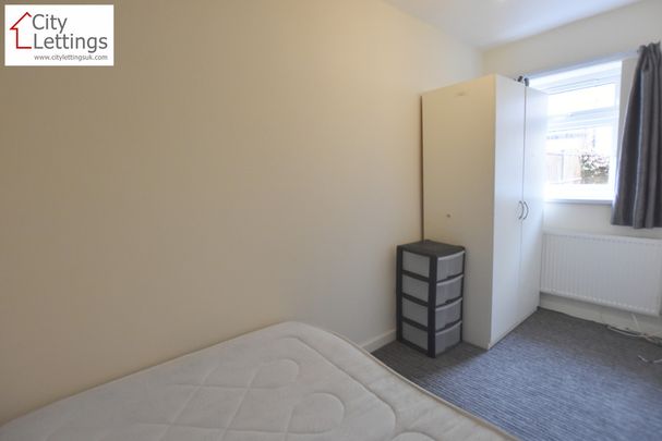 1 Bedroom Flat - Photo 1