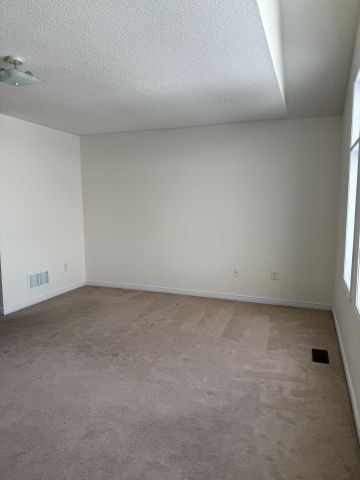 For Lease - 100 Misty Hills Trail, Toronto, Ontario - Photo 2