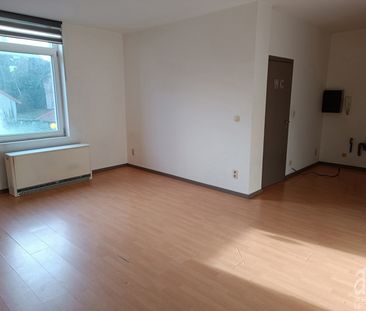 Appartement - à louer - - Photo 1