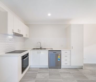 1 Bedroom Private Duplex in Quiet Location - Photo 6