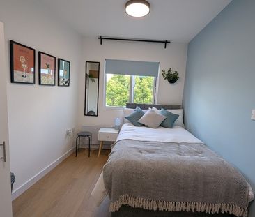 Studio Flat, Askew Road, W12 - Photo 3