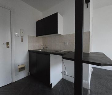 Studio to rent - Photo 2