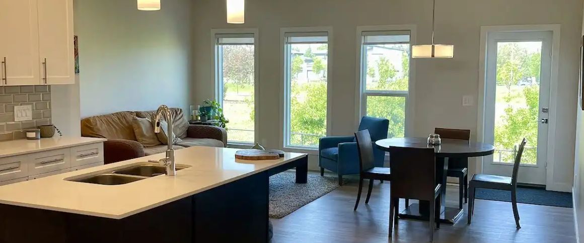 Townhouse in Cameron Heights (3480 Cameron Heights Cove) — 3 Bedrooms Townhouse - Photo 1