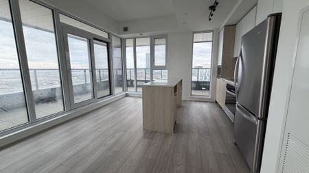 For Lease - 1007 THE QUEENSWAY Avenue Unit# 1106, Toronto, Ontario - Photo 4