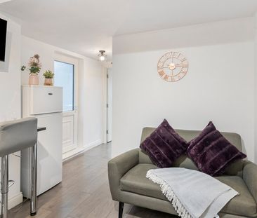 Hamilton Road - Photo 2