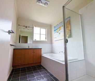 MODERN THREE BEDROOM TOWNHOUSE IN WELL PRESENTED COMPLEX - Photo 1