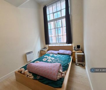 1 bedroom flat to rent - Photo 6
