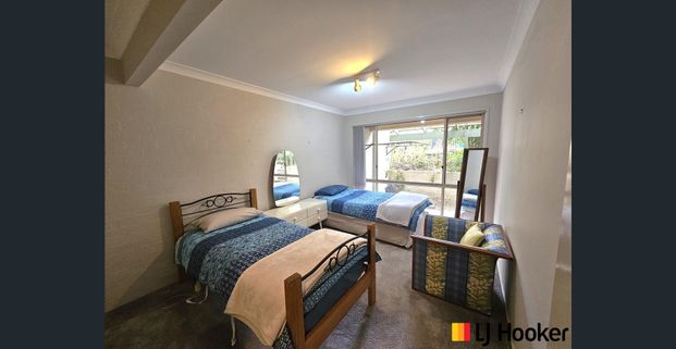 EVERYDAY IS A HOLIDAY! - Photo 1