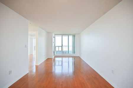 For Lease - 1 Pemberton Avenue Unit# 1606, Toronto, Ontario - Photo 2