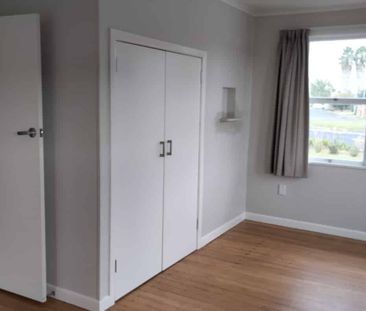 FRESH CLEAN AND LIGHT HOME - Photo 4