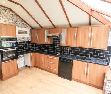 Spruce Avenue Ormesby, Great Yarmouth - Photo 2