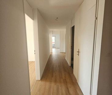 Moderne 3.5 Zimmer Wohnung - Foto 2