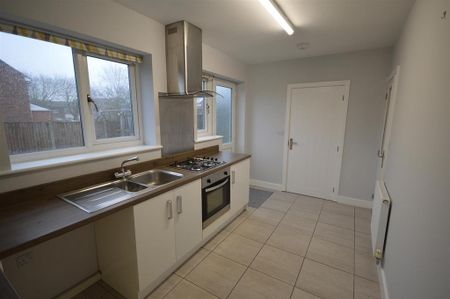 2 bedroom terraced house to rent - Photo 5