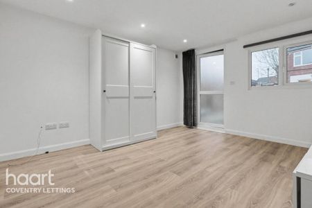 3 bedroom end of terrace house to rent - Photo 3