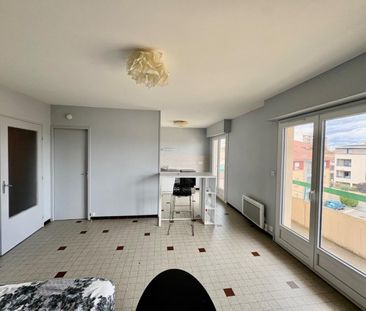 APPARTEMENT T1 A LOUER A ROANNE - IUT - Photo 1