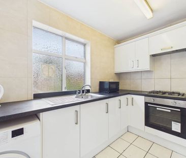 1 bedroom sharedAccommodation in Albert Street, Slough - Photo 4