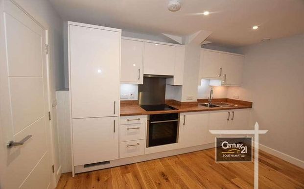 |ref: |, City Views, London Road, Southampton, SO15 - Photo 1
