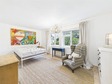 Sussex Close, St Margarets, Middlesex, TW1, Twickenham - Photo 3