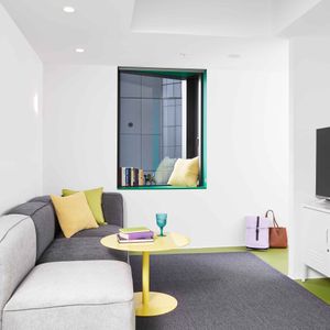 4 Bedroom Shared Bathroom, Double Bed - Photo 2