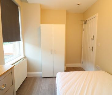 Room in a Shared House, Trundleys Road, SE8 - Photo 1