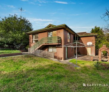 Spacious 4 bedroom home - Photo 3