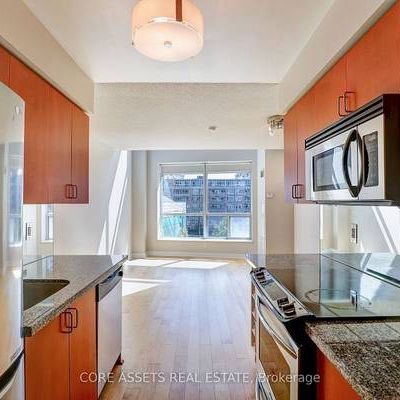 TWO LEVELS LIBERTY VILLAGE 1 BED 2 BATHS PARKING INCLD - Photo 1