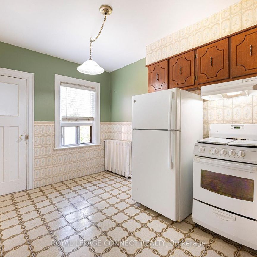 ##Main - 184 Livingstone Avenue – Toronto W04, Ontario - Photo 1