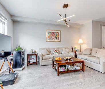 For Lease - 3302 Jacob Way, Oakville, Ontario - Photo 2