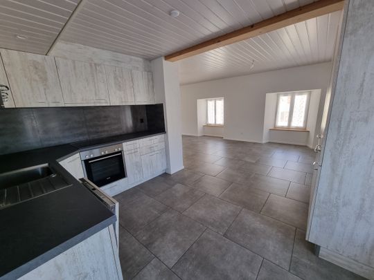Joli appartement de 3,5 pièces au 2ème étage situé au centre du village - Photo 1